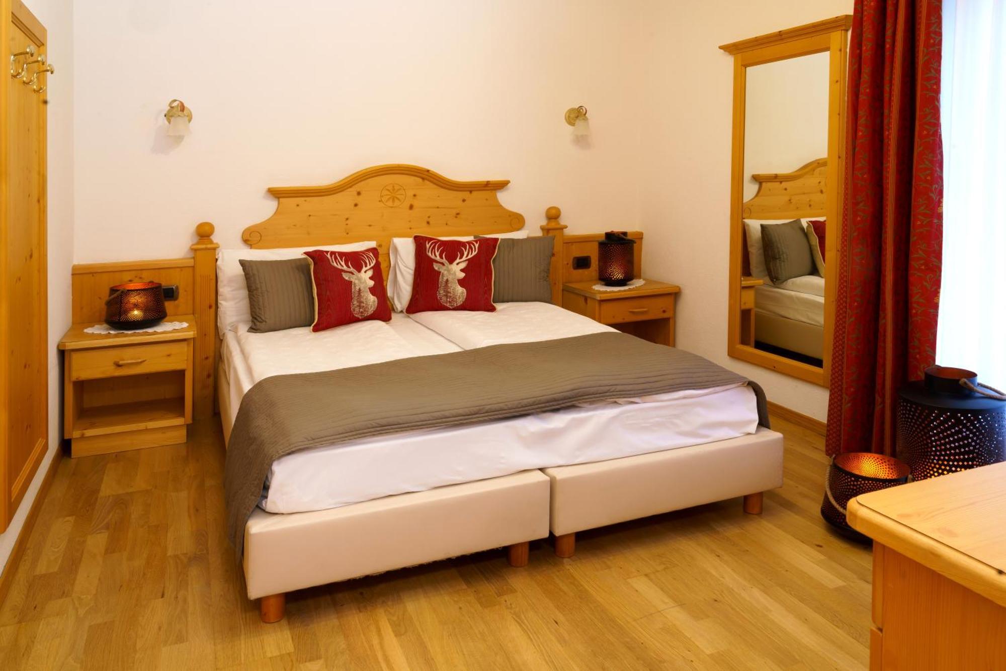 Hotel Il Caminetto Sport Canazei Extérieur photo