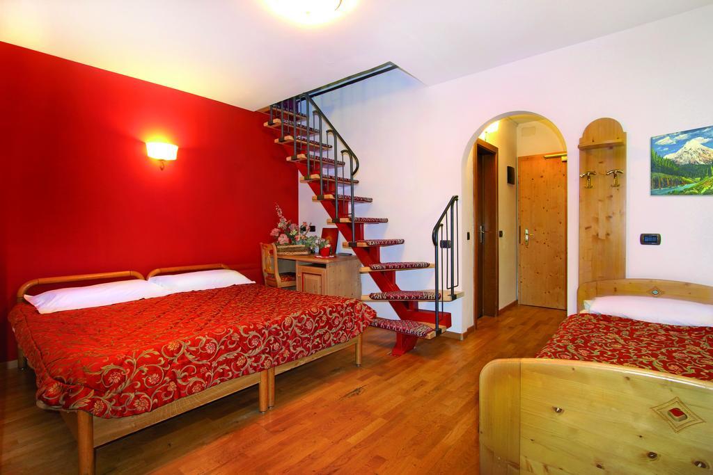 Hotel Il Caminetto Sport Canazei Extérieur photo