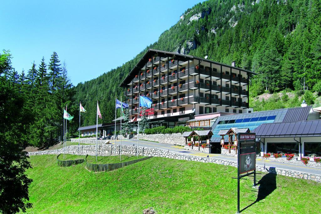 Hotel Il Caminetto Sport Canazei Extérieur photo