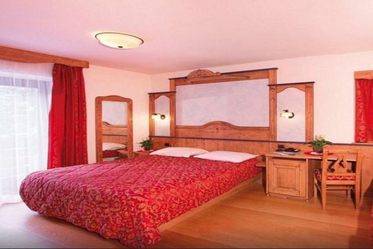 Hotel Il Caminetto Sport Canazei Extérieur photo